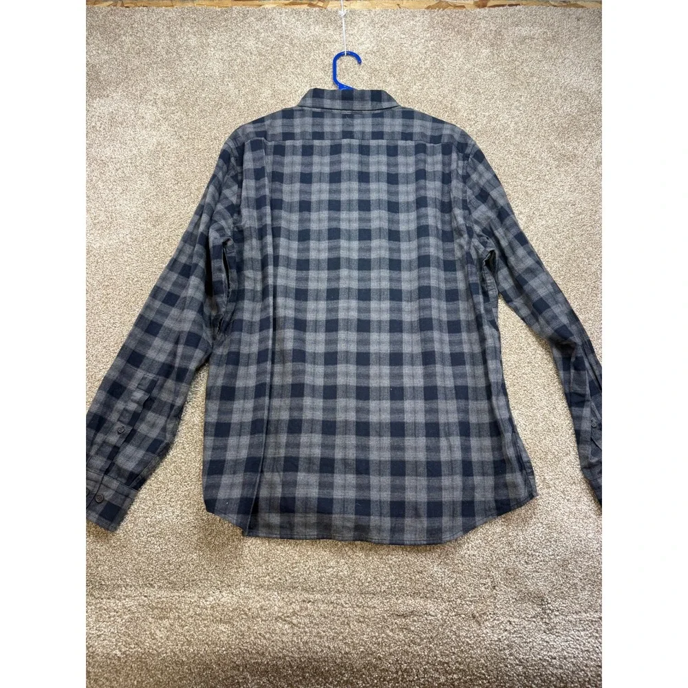 Banana Republic Untucked Fit Flannel Shirt Mens Large Grey Buffalo Check Cotton